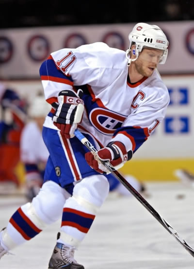 Rumours floating around that all teams are getting a retro/alt jersey. My  vote is for the 2016 Winter Classic jerseys to make a comeback : r/Habs